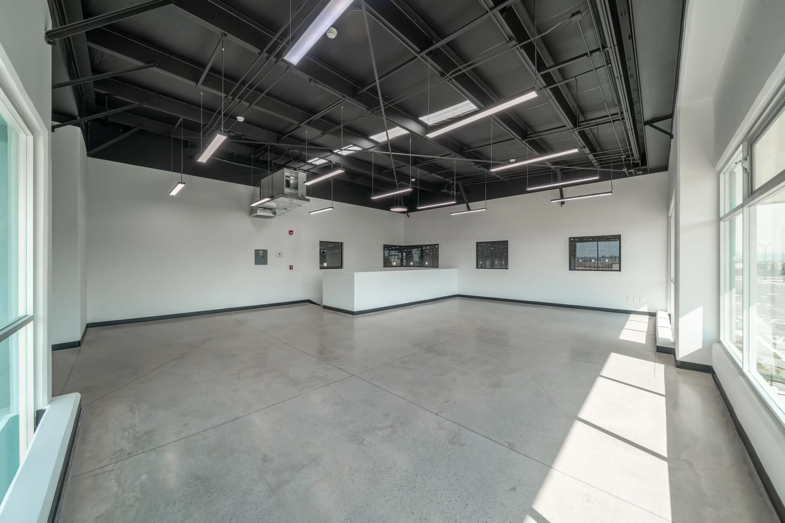 INTERIOR 6